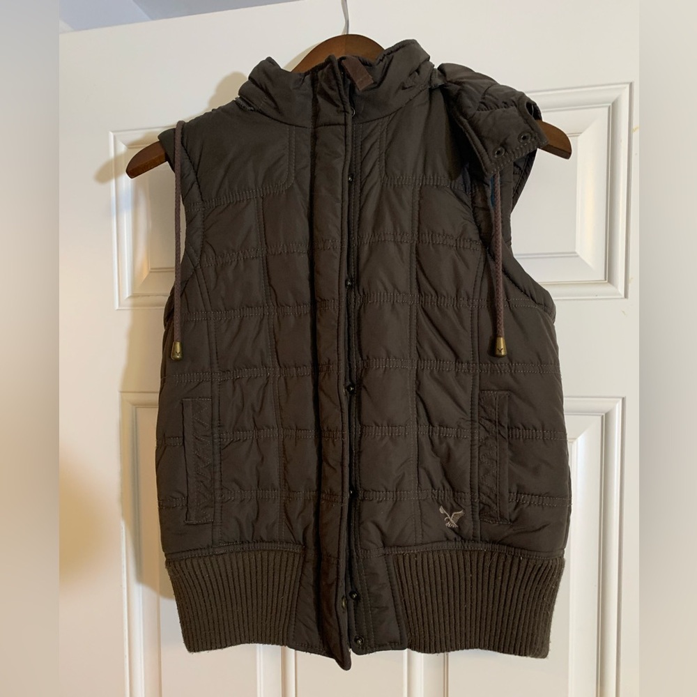 AE Warm puffy vest